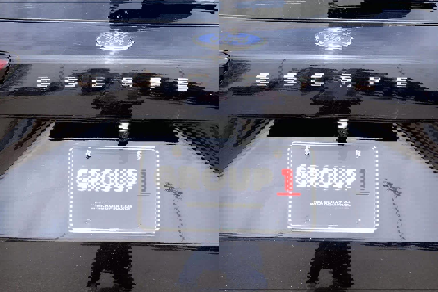 Certified 2025 Ford Escape ST-Line image 31