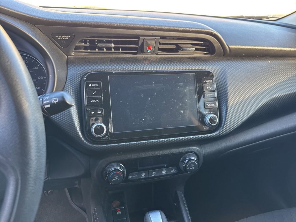 Used 2021 Nissan Kicks SV image 11