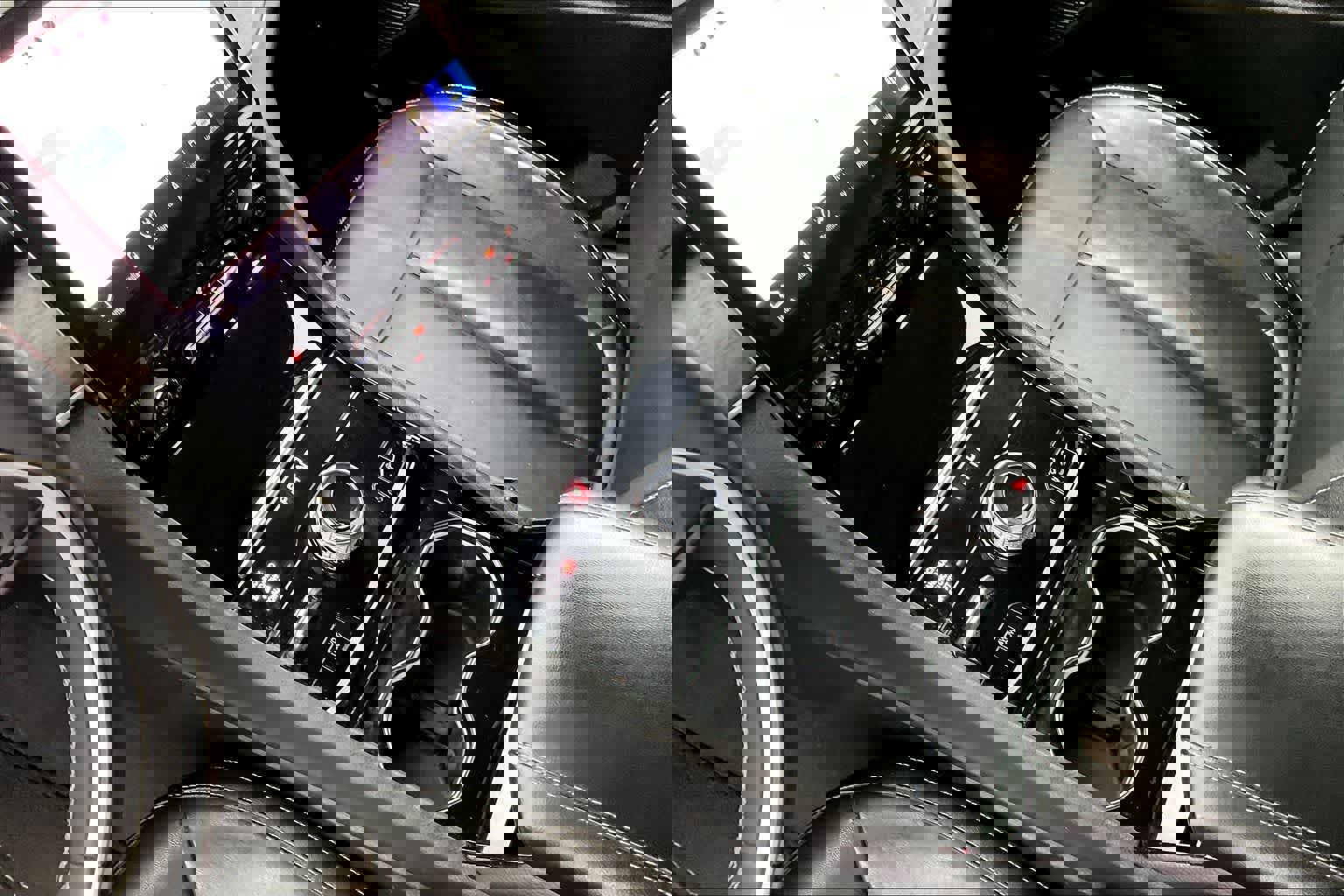 Used 2022 Jeep Grand Cherokee Limited 4xe image 18