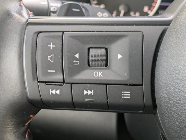 Used 2024 Nissan Pathfinder Rock Creek AWD/4WD image 25