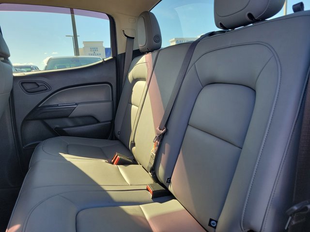 Used 2021 Chevrolet Colorado W/T w/ WT Convenience Package image 18