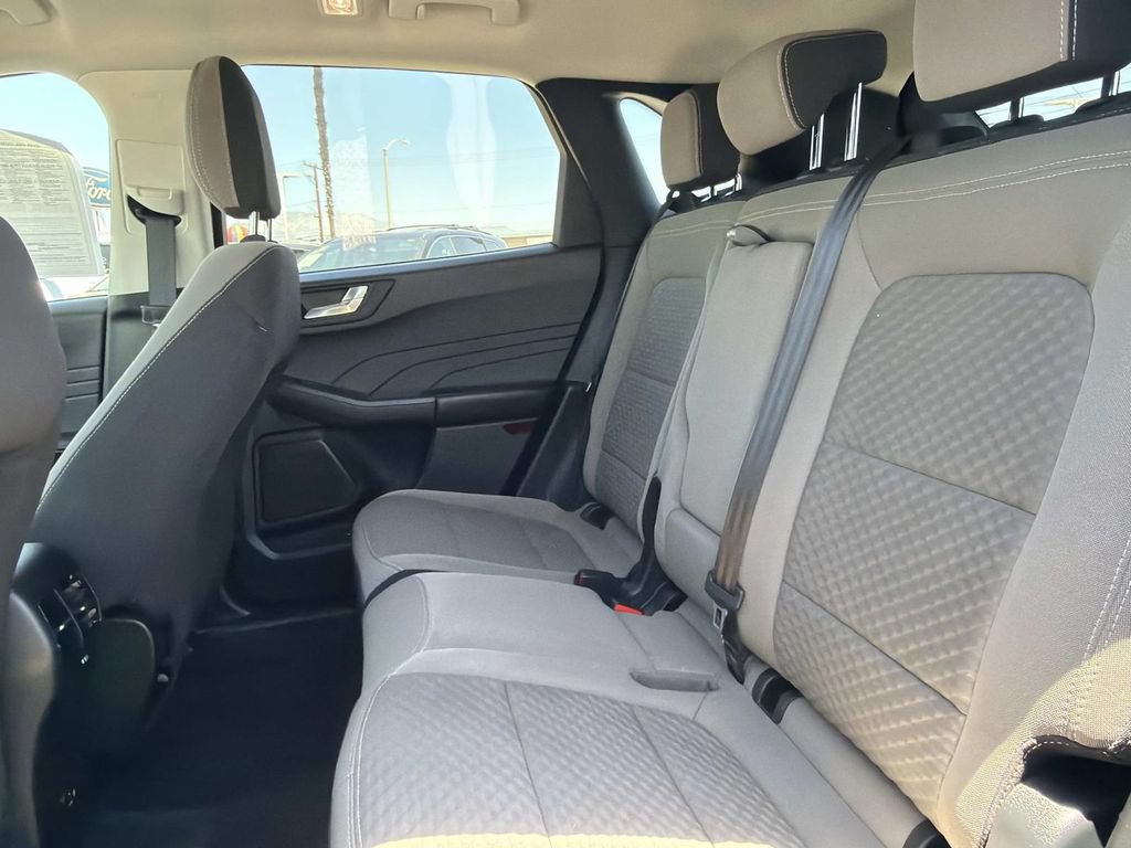 Certified 2021 Ford Escape SE w/ SE Sport Appearance Package FWD image 19