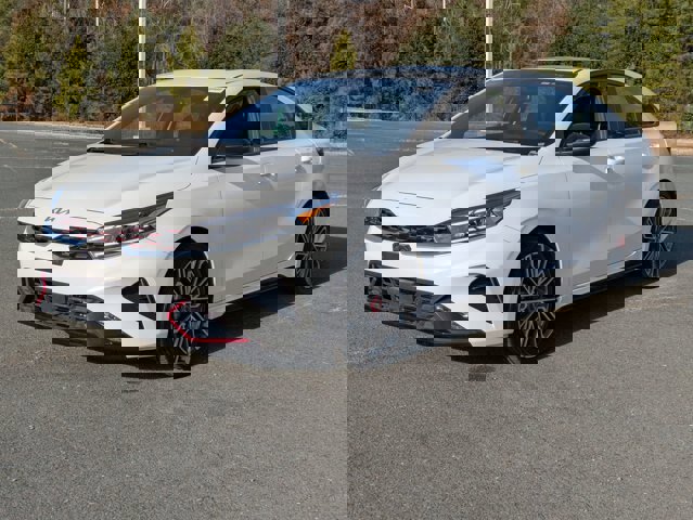 Used 2023 Kia Forte GT w/ GT2 Package image 8