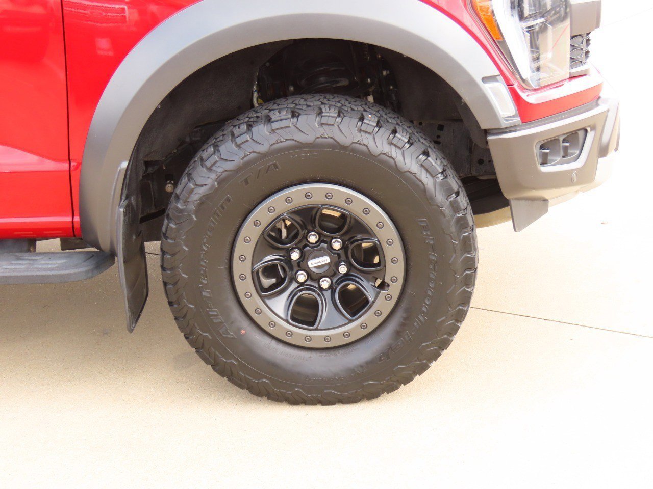 Certified 2022 Ford F150 Raptor w/ Equipment Group 801A High image 13