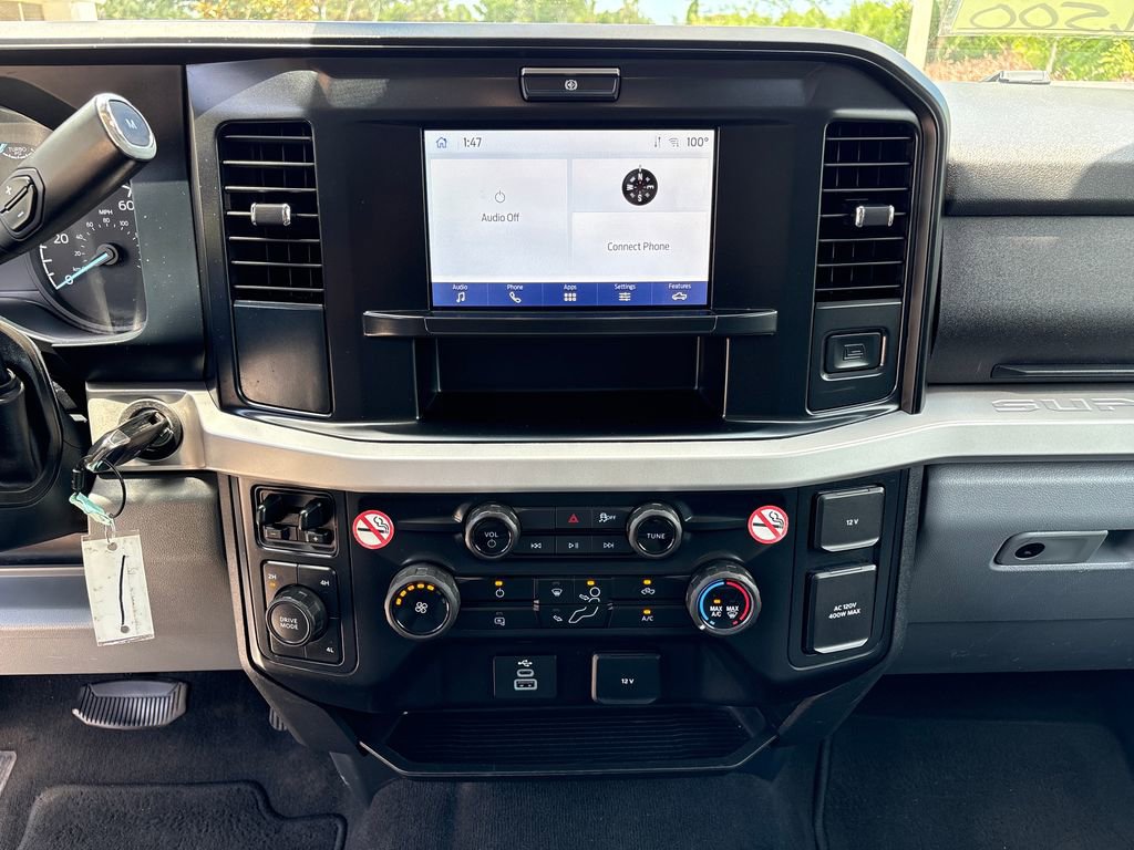 Certified 2025 Ford F250 XLT AWD/4WD image 29