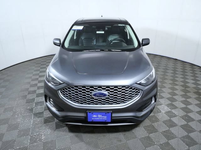 Certified 2024 Ford Edge SEL w/ Convenience Package AWD/4WD image 3