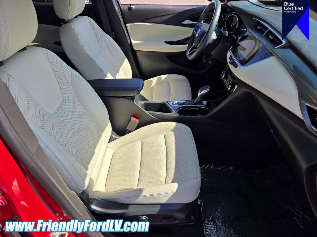 Used 2020 Buick Encore GX Essence w/ Experience Buick Package FWD image 16