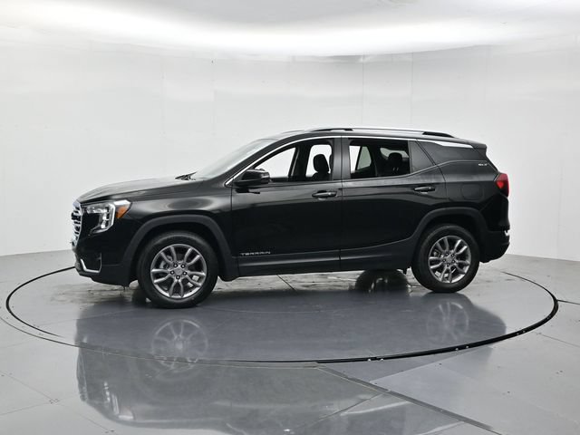 Used 2024 GMC Terrain SLT AWD/4WD image 6