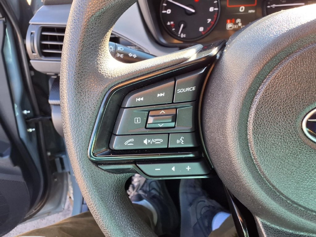 Used 2024 Subaru Crosstrek 2.0i AWD/4WD image 18