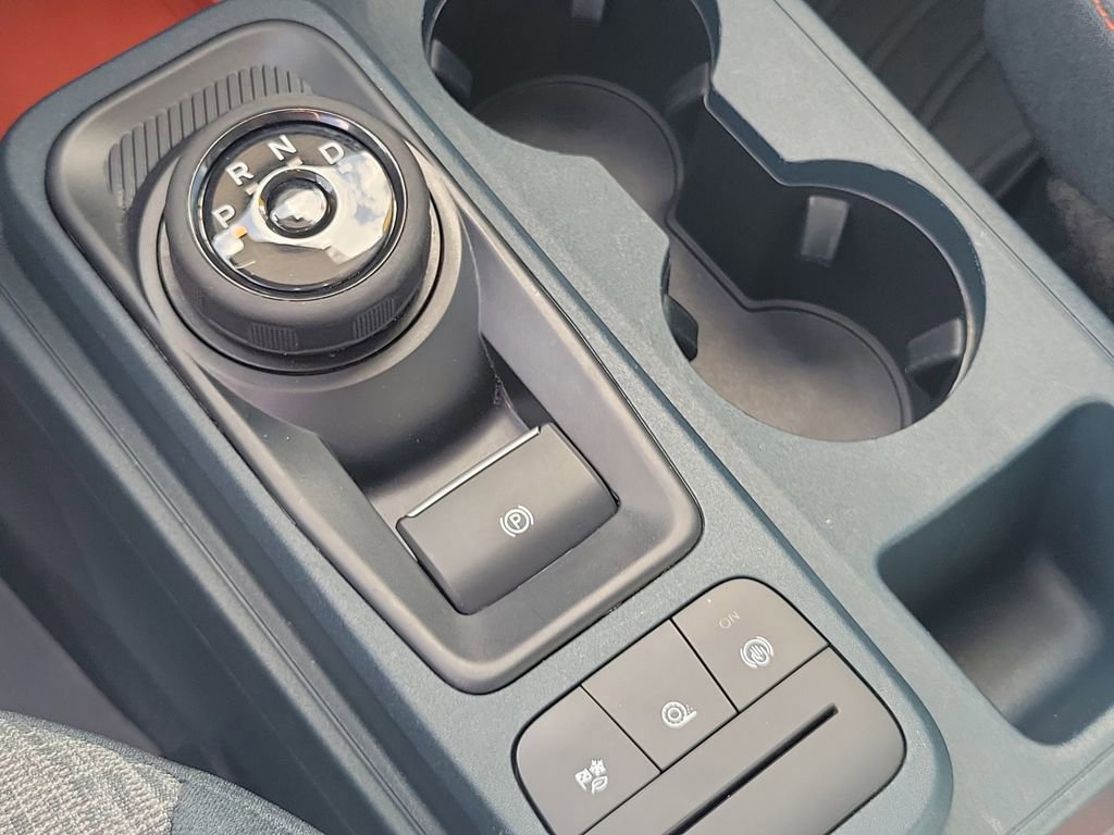 Certified 2022 Ford Maverick XLT image 20