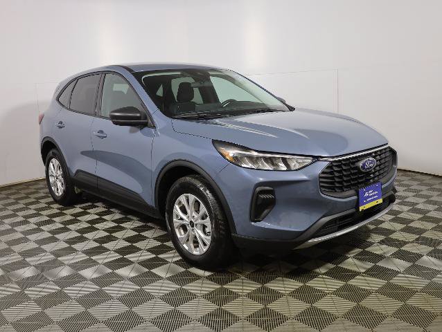 Certified 2025 Ford Escape Active w/ Tech Pack #1 AWD/4WD image 4
