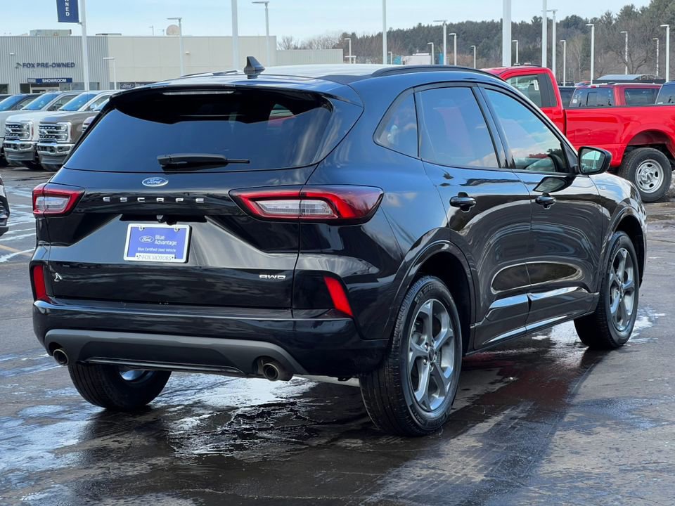 Certified 2023 Ford Escape ST-Line image 2