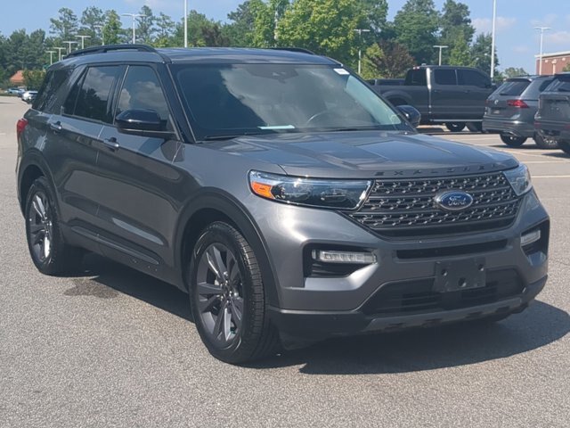 Certified 2022 Ford Explorer XLT w/ Equipment Group 202A
