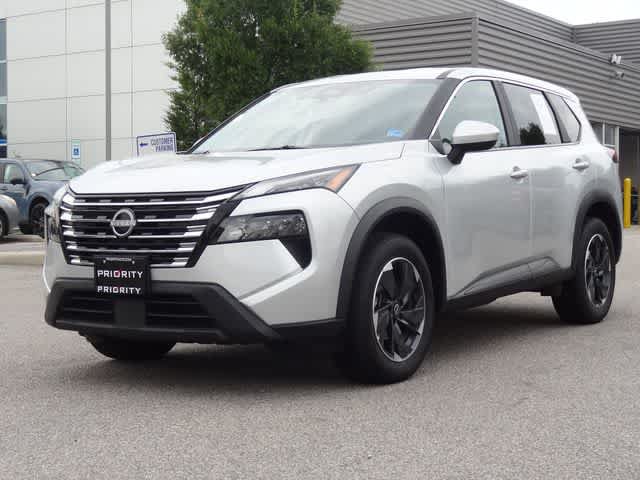 Used 2025 Nissan Rogue SV AWD/4WD image 1