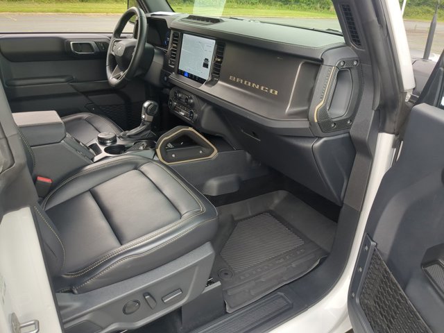 Certified 2025 Ford Bronco Badlands AWD/4WD image 37