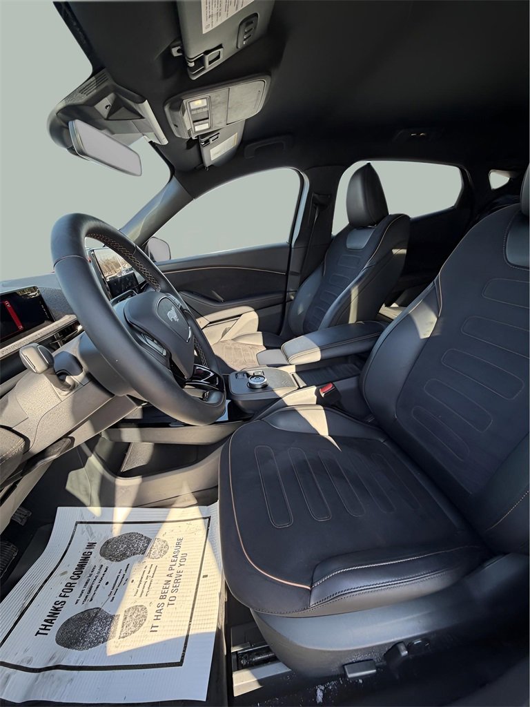 Certified 2022 Ford Mustang Mach-E GT image 10