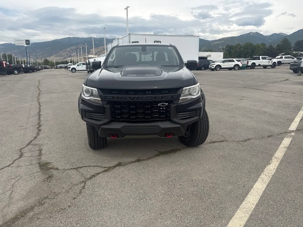 Used 2022 Chevrolet Colorado ZR2 w/ ZR2 Midnight Special Edition AWD/4WD image 16
