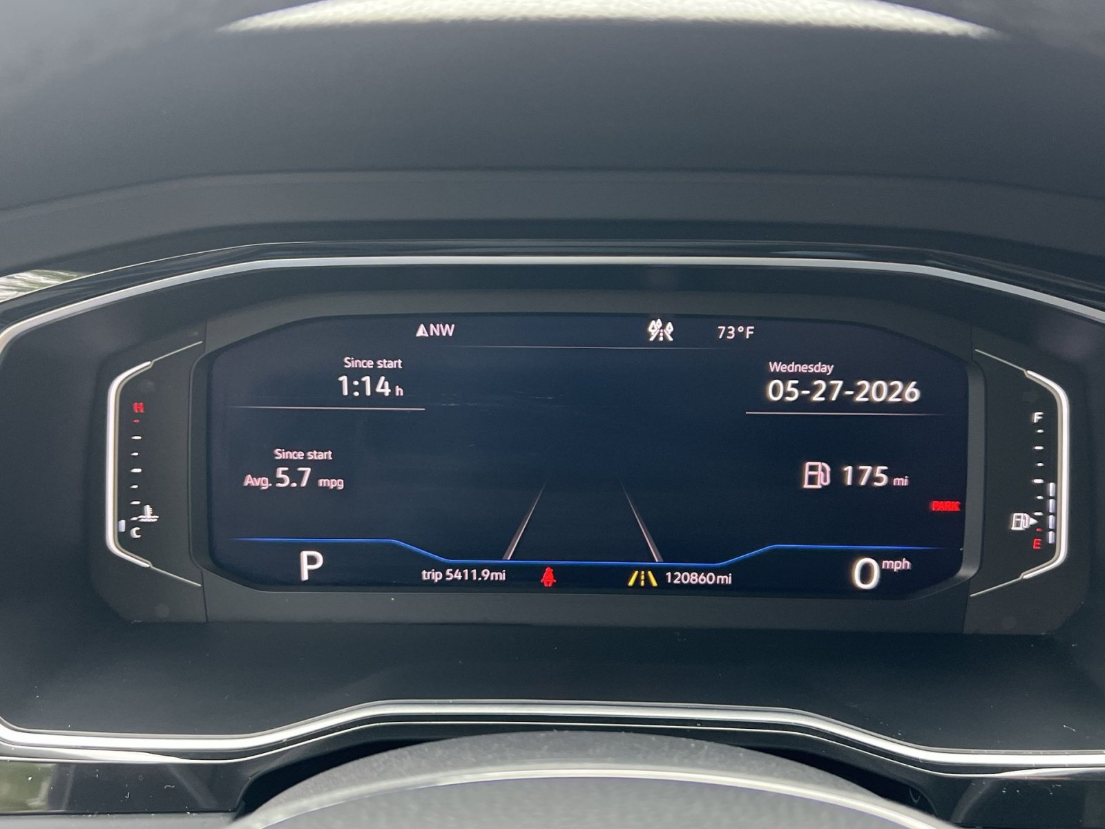 Used 2019 Volkswagen Jetta SEL w/ Cold Weather Package FWD image 25