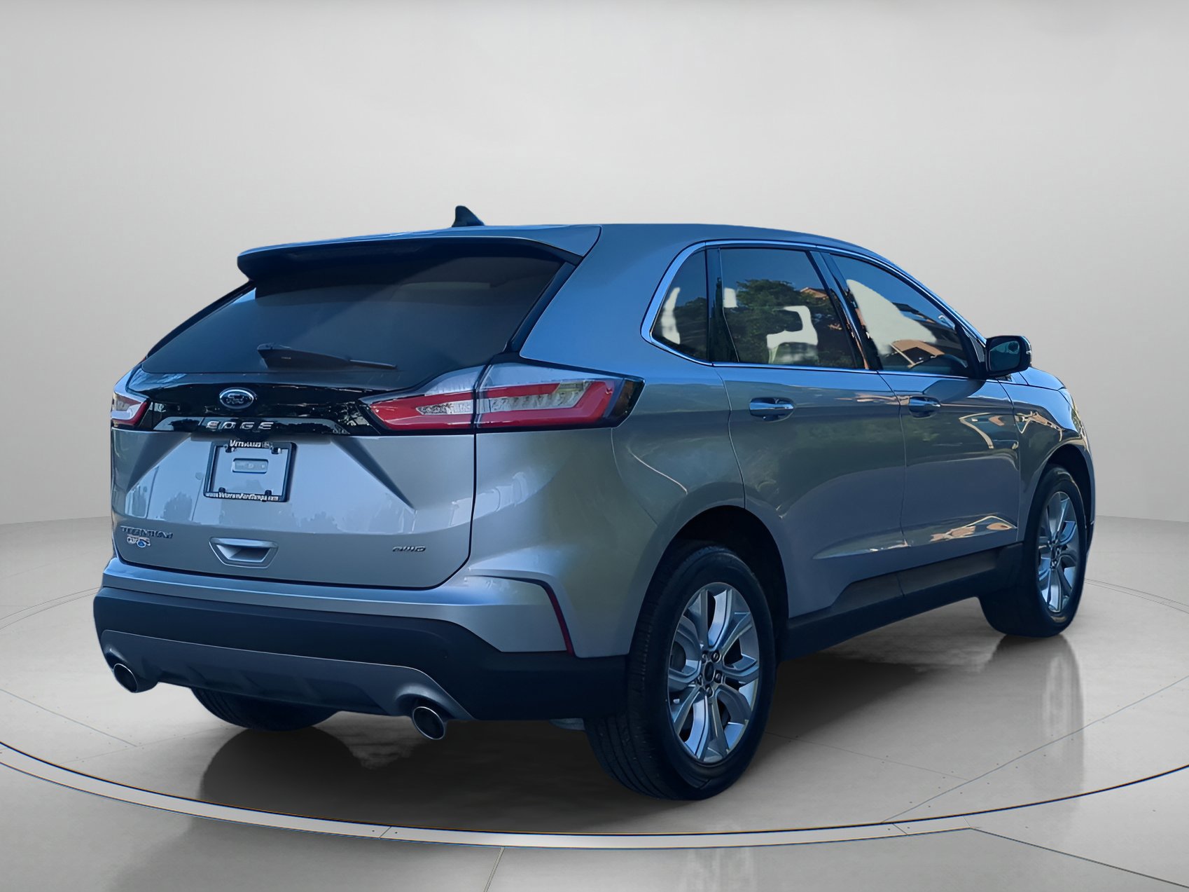 Certified 2023 Ford Edge Titanium image 27