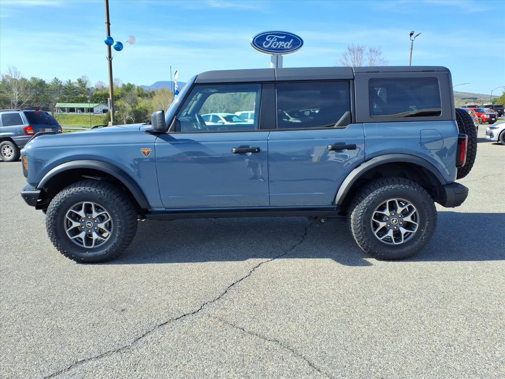 Certified 2024 Ford Bronco Badlands AWD/4WD image 2