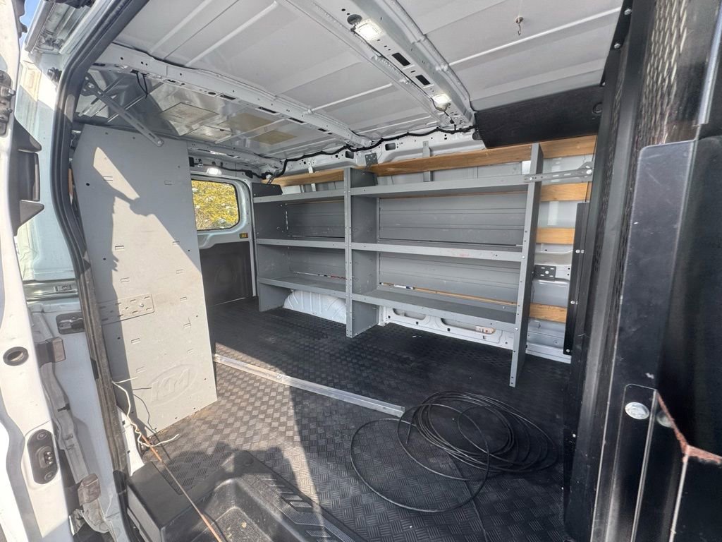 Certified 2019 Ford Transit 250 130 Low Roof w/ Exterior Upgrade Package image 11