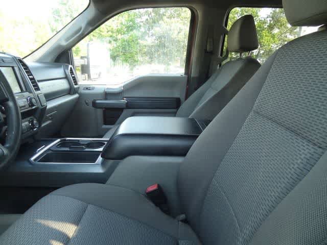 Certified 2021 Ford F250 XLT w/ XLT Premium Package AWD/4WD image 8