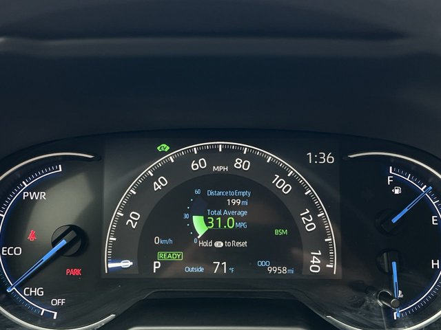 Used 2025 Toyota RAV4 XLE AWD/4WD image 16