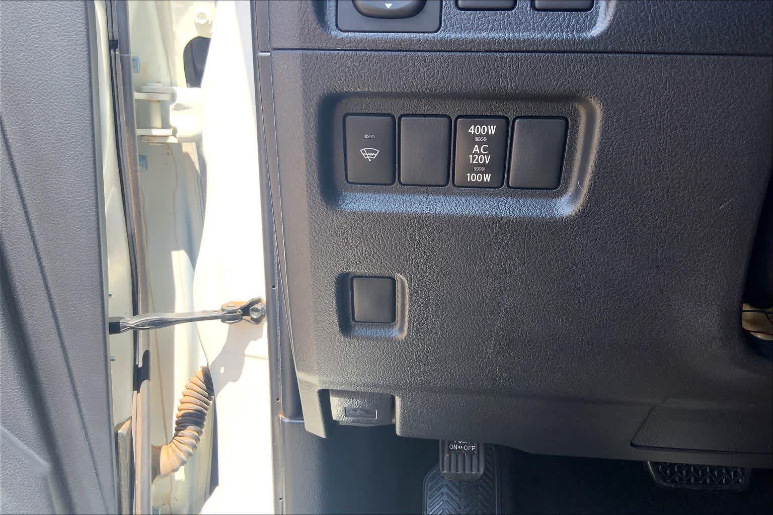 Used 2018 Toyota 4Runner Limited RWD image 36