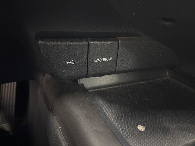 Used 2022 Toyota Camry SE image 14