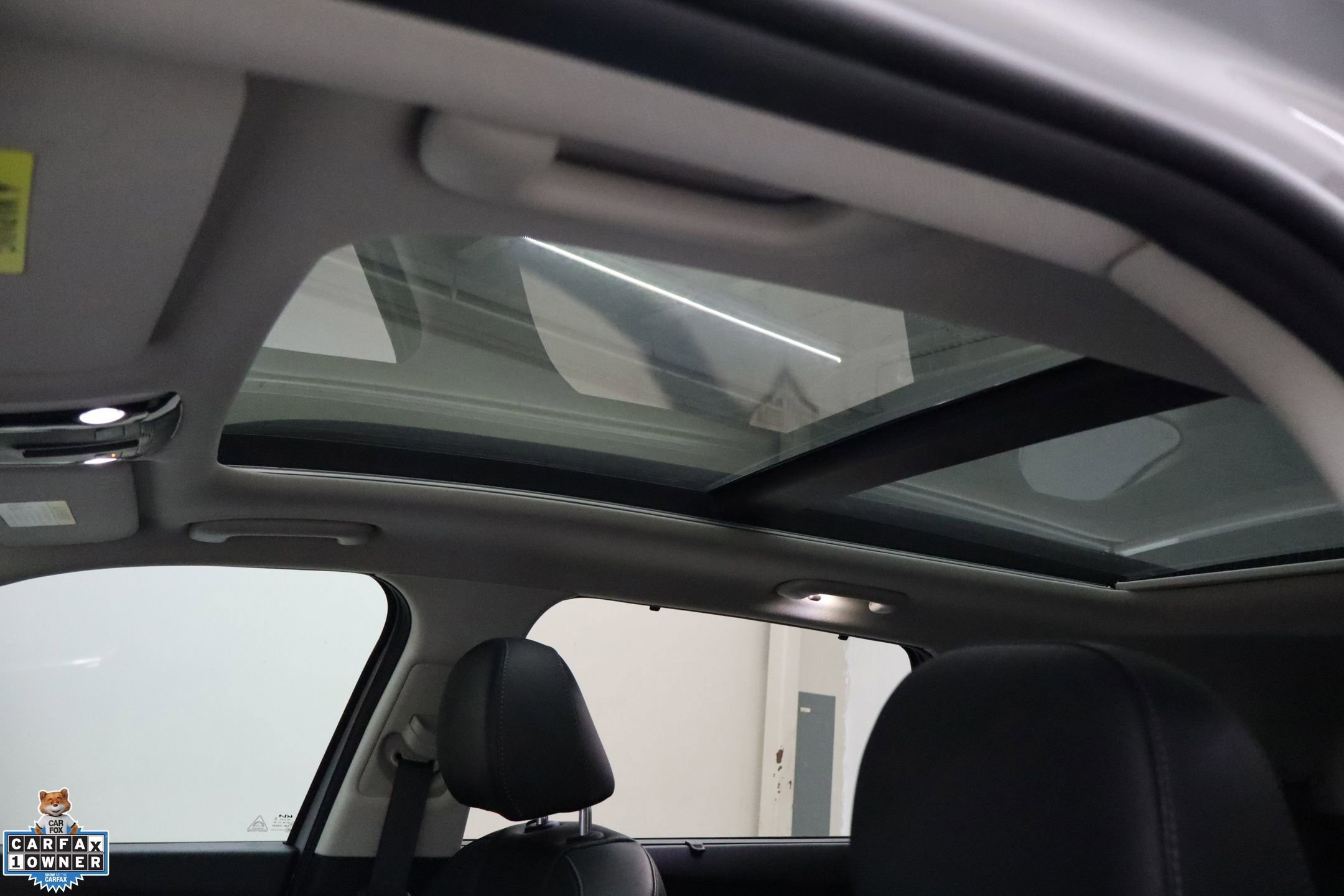 Used 2023 Kia Sorento SX Prestige image 23