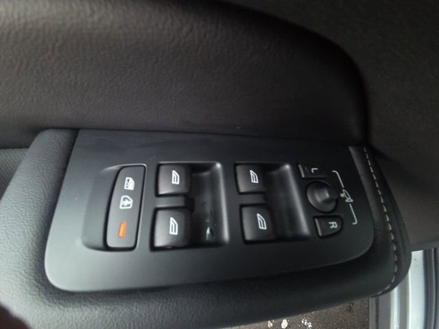 Used 2021 Volvo XC60 T5 Inscription image 31