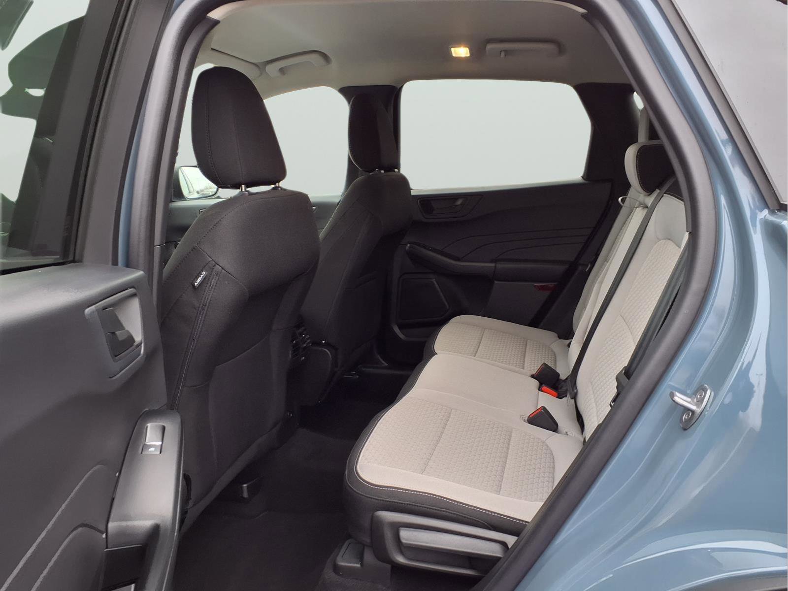 Certified 2023 Ford Escape Active AWD/4WD image 10