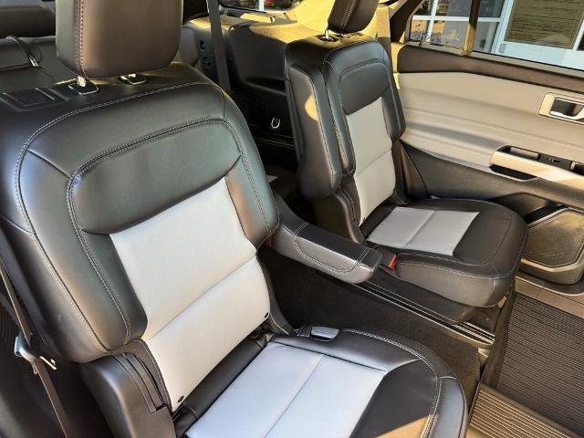 Certified 2023 Ford Explorer XLT w/ Equipment Group 202A image 11