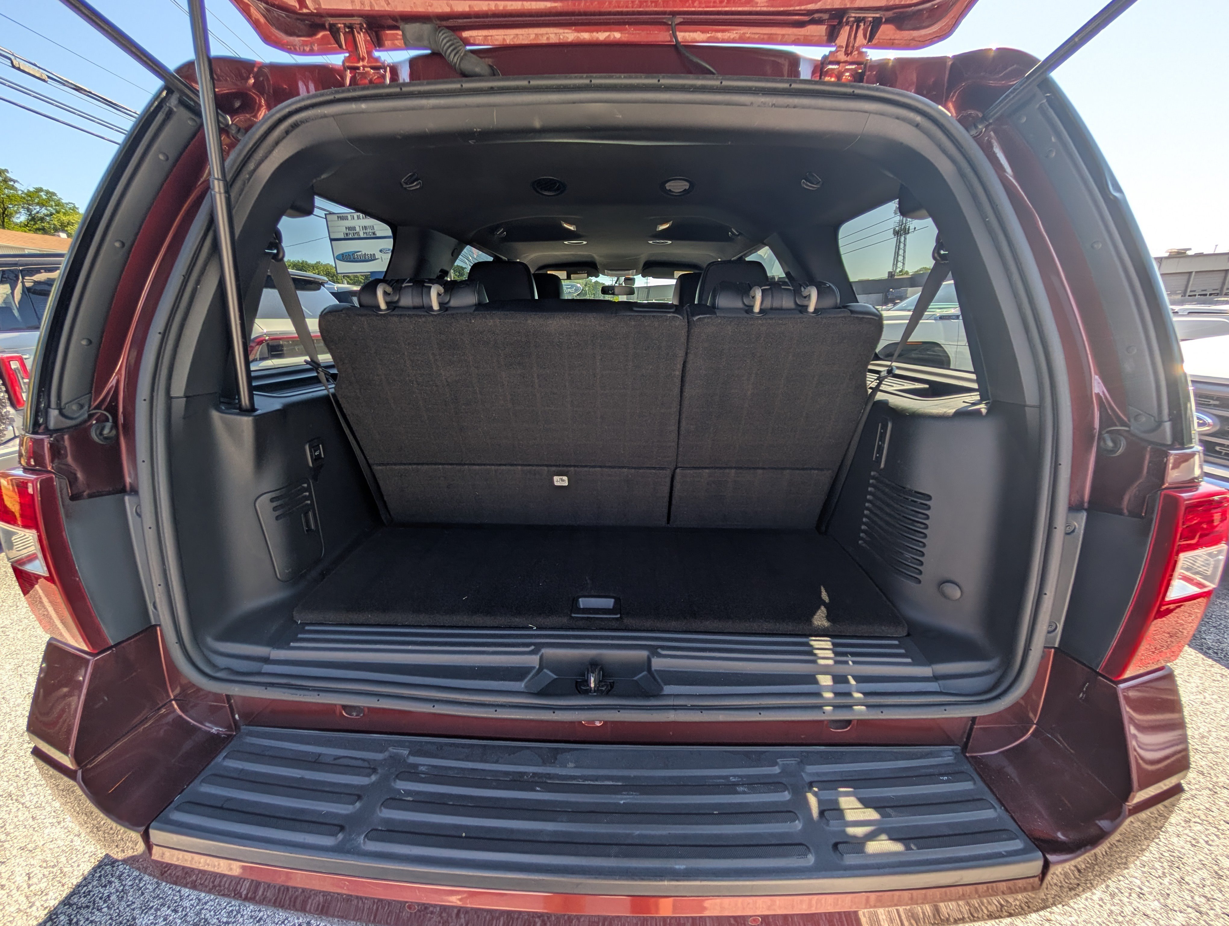 Certified 2017 Ford Expedition Limited AWD/4WD image 15