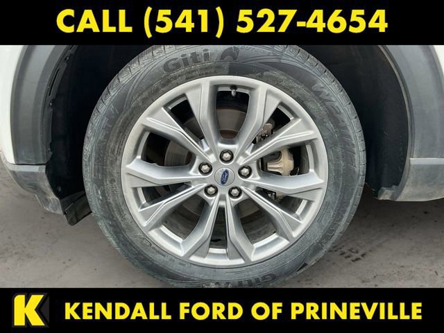 Certified 2022 Ford Explorer XLT w/ Equipment Group 202A image 10