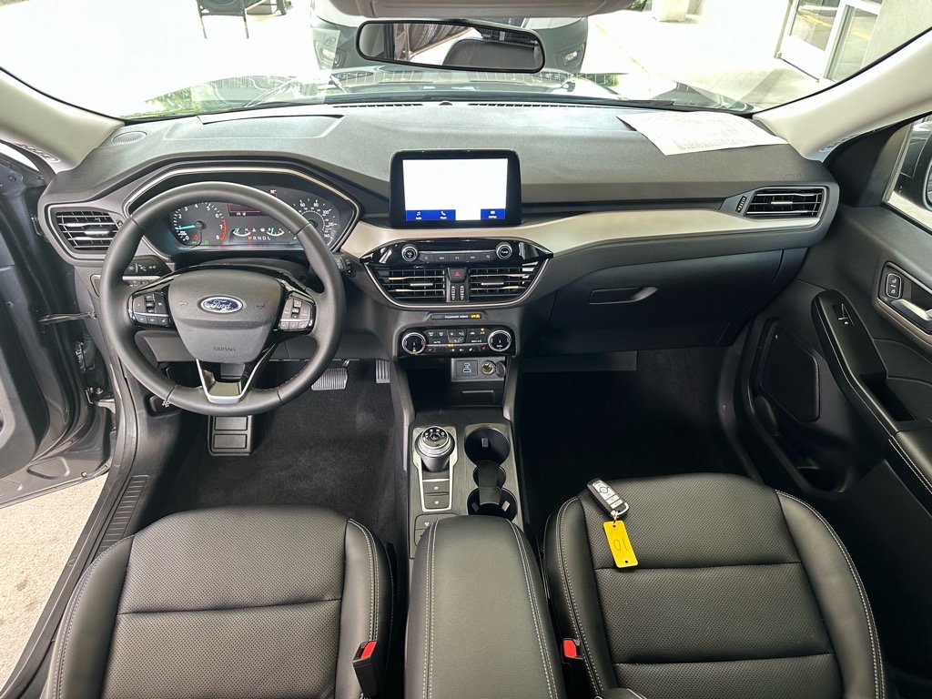 Certified 2022 Ford Escape SEL AWD/4WD image 30