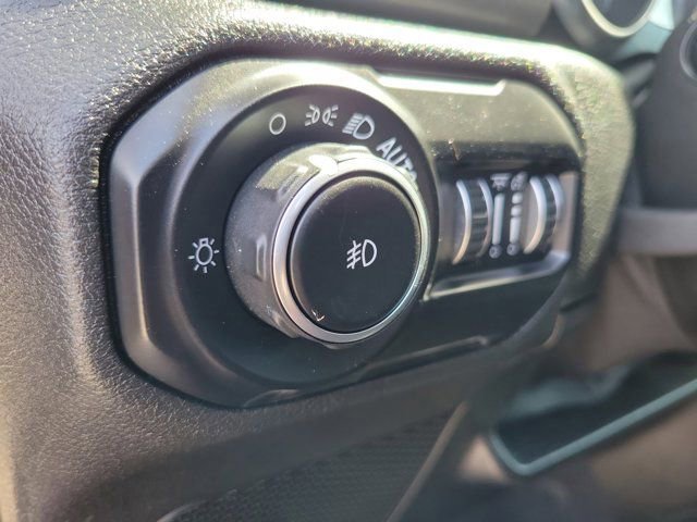 Used 2021 Jeep Wrangler Sport image 21
