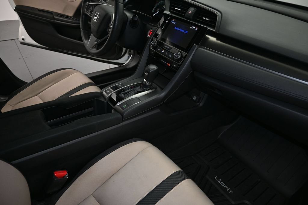 Used 2018 Honda Civic EX image 12