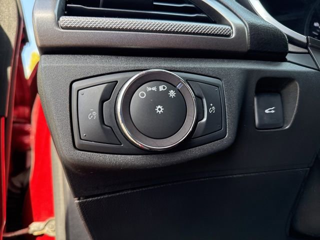 Certified 2019 Ford Fusion SE FWD image 18