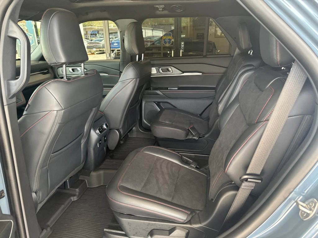 Certified 2026 Ford Explorer ST w/ Sun And Sound Package AWD/4WD image 13
