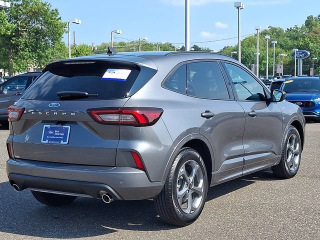 Certified 2024 Ford Escape ST-Line w/ Tech Pack #1 FWD image 6