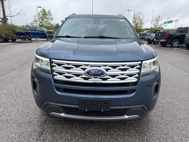 Certified 2019 Ford Explorer XLT w/ Equipment Group 202A AWD/4WD image 2
