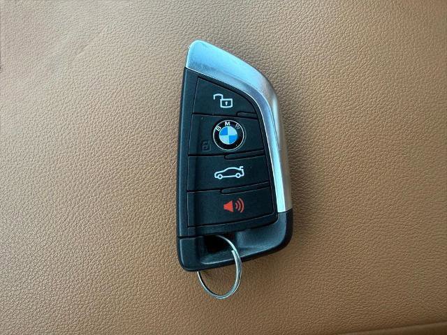 Used 2022 BMW 230i Coupe w/ Premium Package 2 RWD image 26