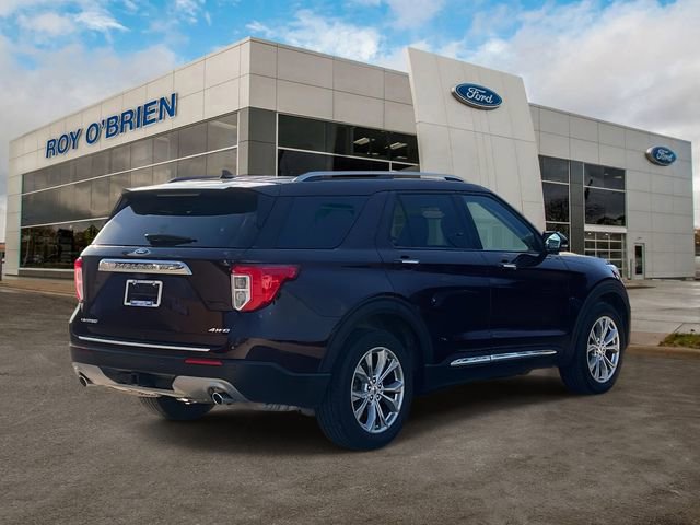Certified 2022 Ford Explorer Limited w/ Equipment Group 301A image 5