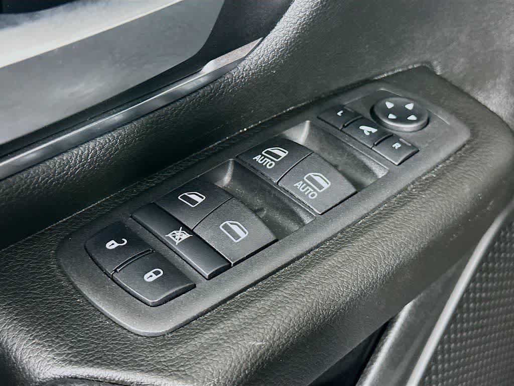 Used 2024 RAM 1500 Big Horn AWD/4WD image 29