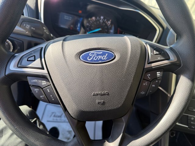 Certified 2019 Ford Fusion SE FWD image 32