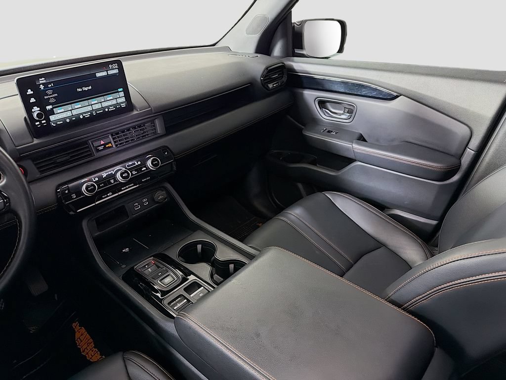 Used 2023 Honda Pilot TrailSport image 33