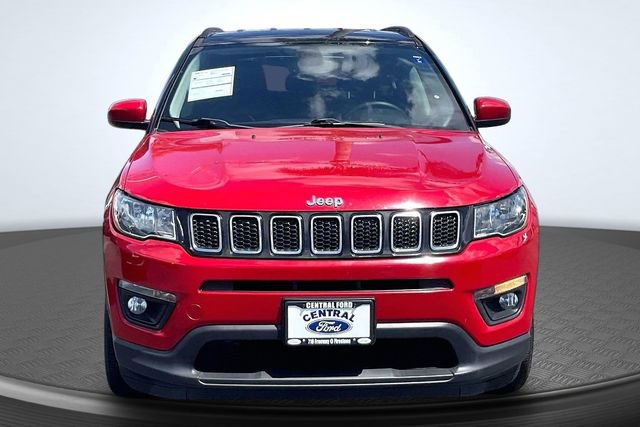 Used 2018 Jeep Compass Latitude w/ Popular Equipment Group FWD image 3