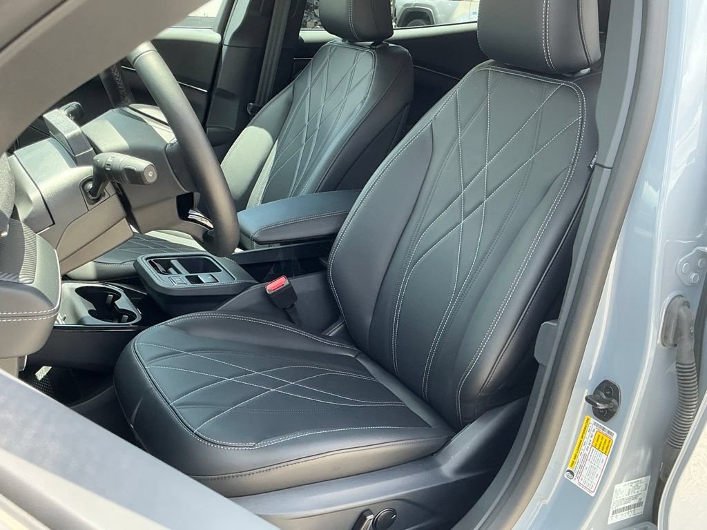 Certified 2025 Ford Mustang Mach-E Select RWD image 30