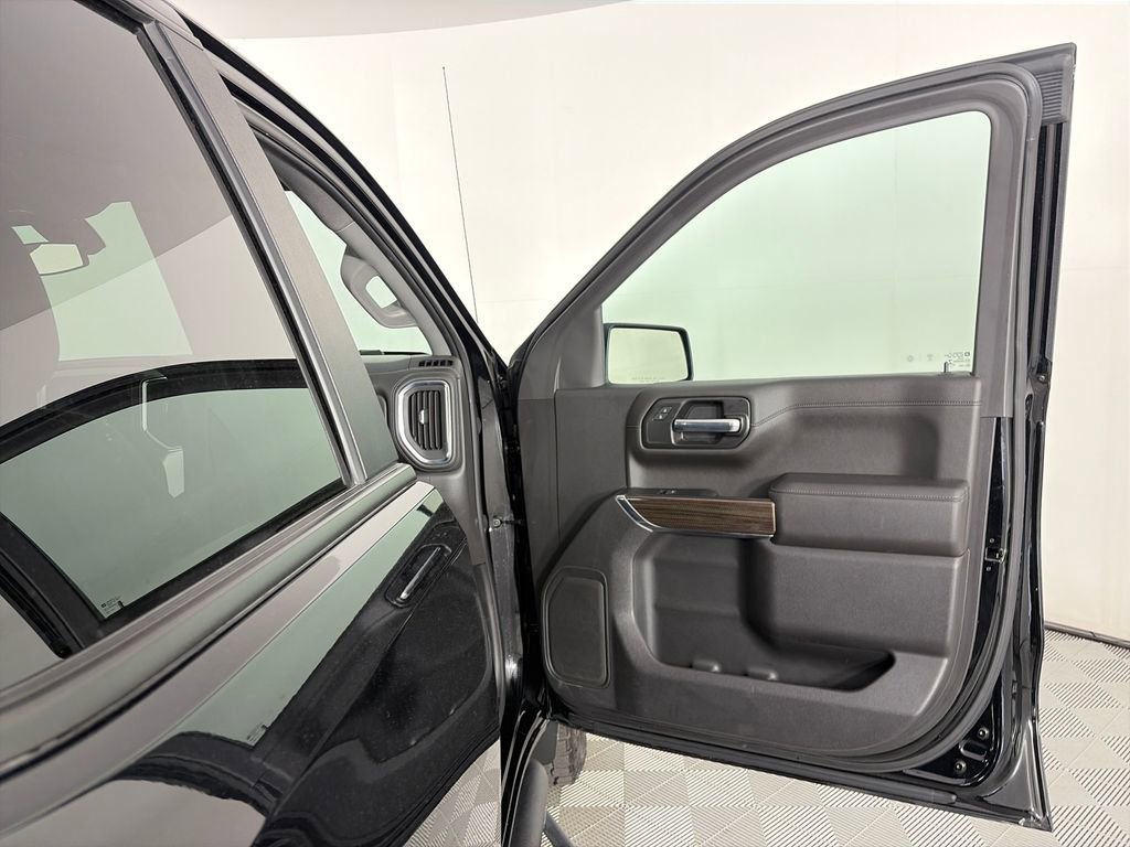 Used 2021 Chevrolet Silverado 1500 LT Trail Boss w/ Bed Protection Package AWD/4WD image 30